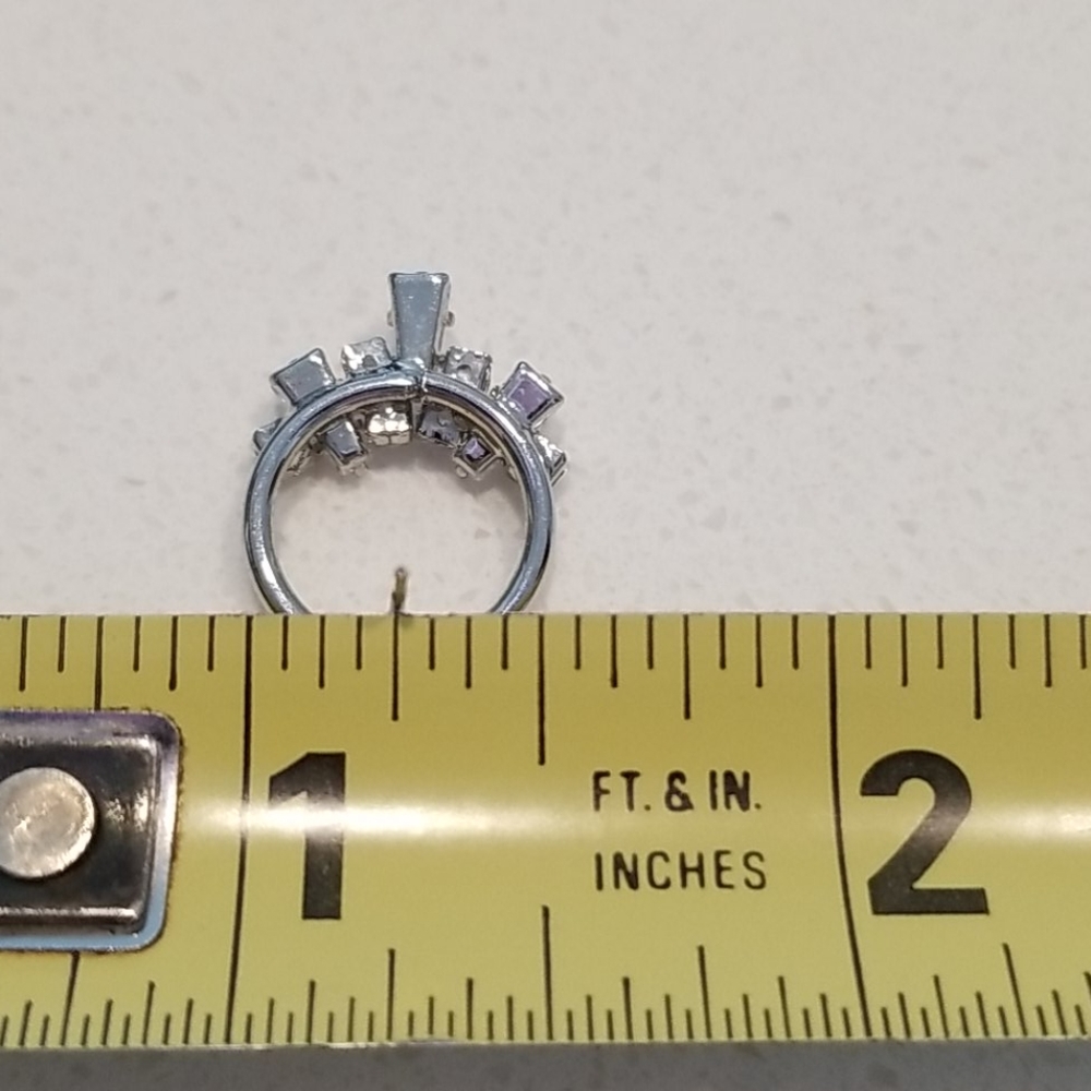 DIAMONDESS Earrings - Picture 7 of 7